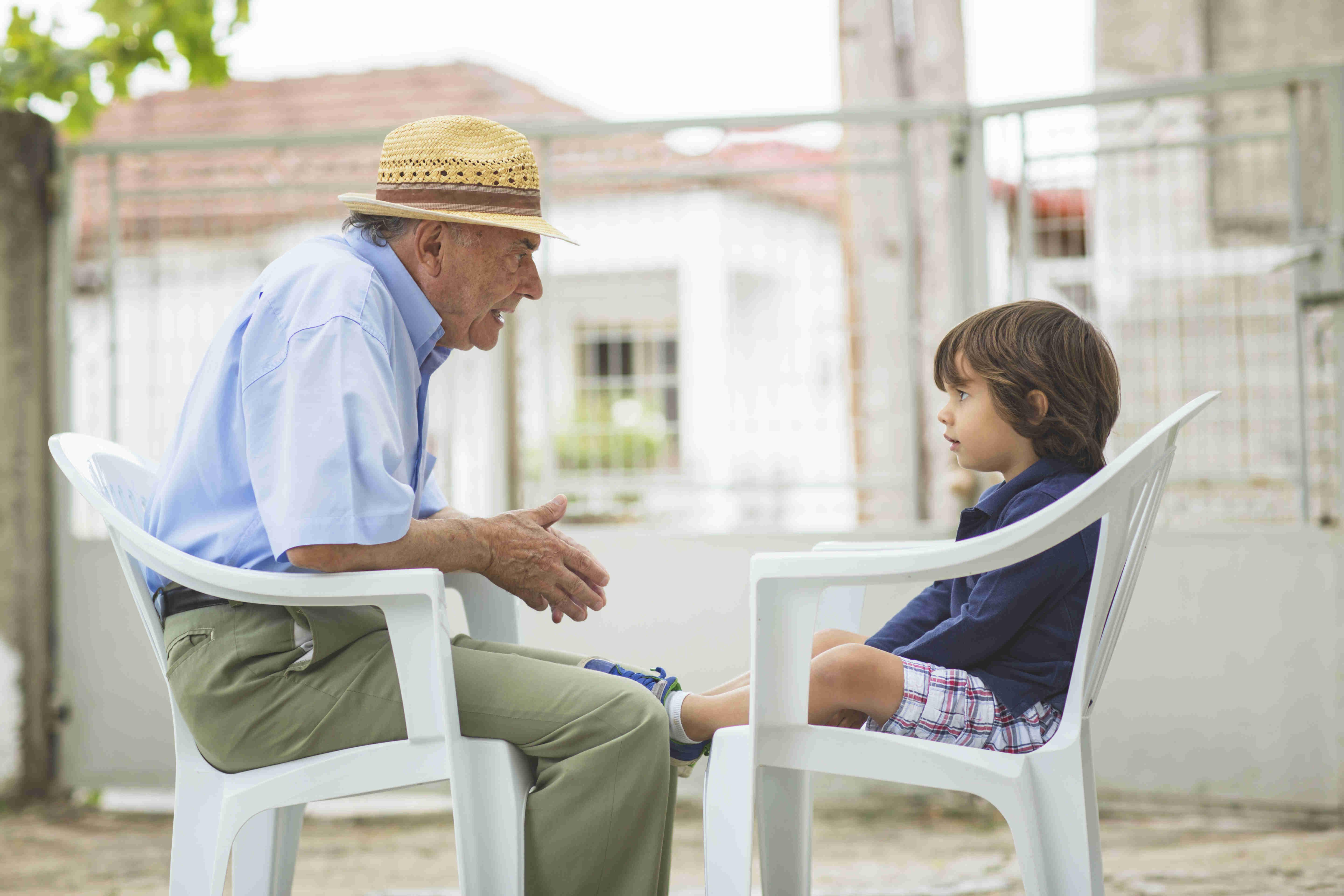 7 beneficios de que los abuelos pasen tiempo con los nietos