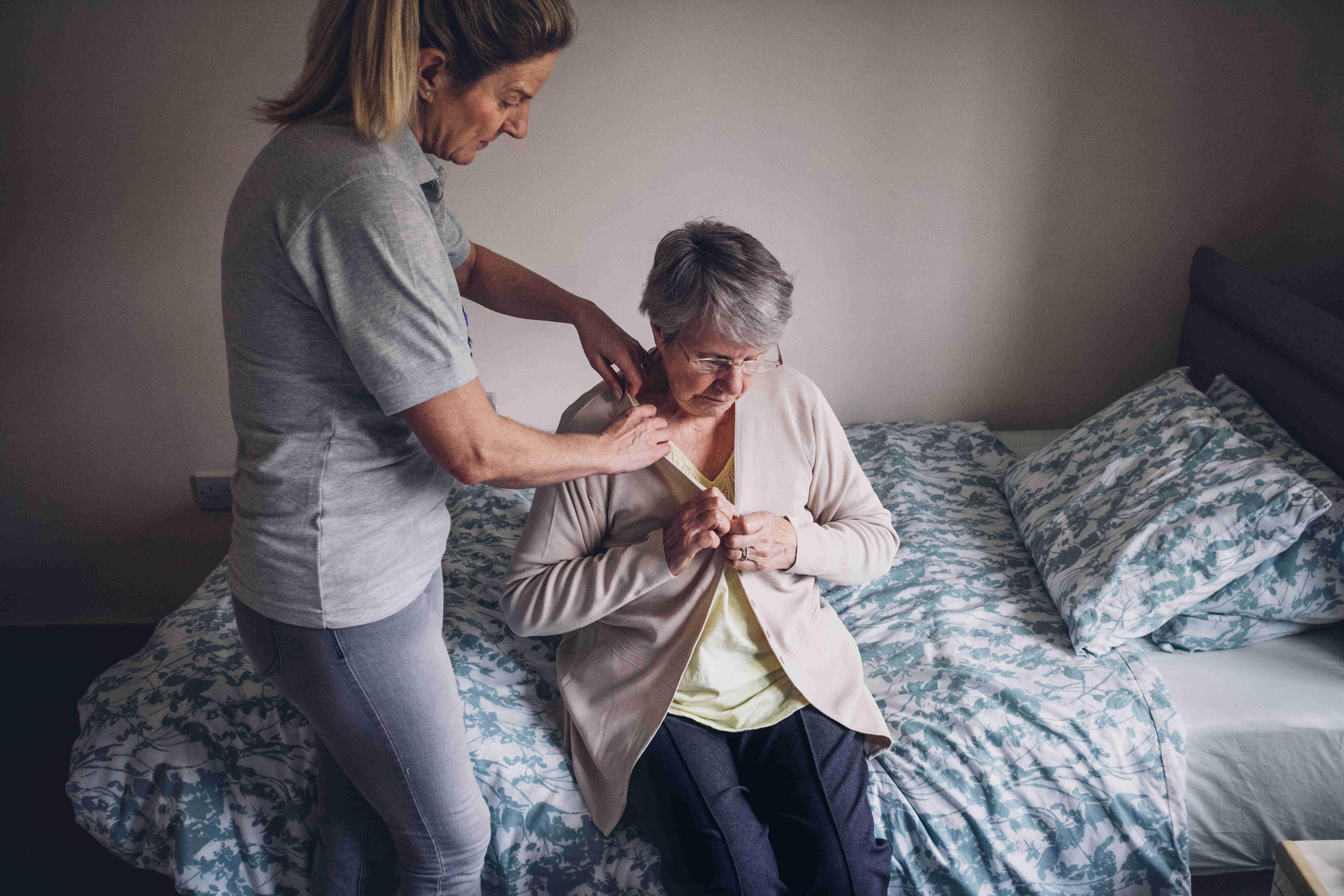 Los beneficios del cuidado de ancianos a domicilio