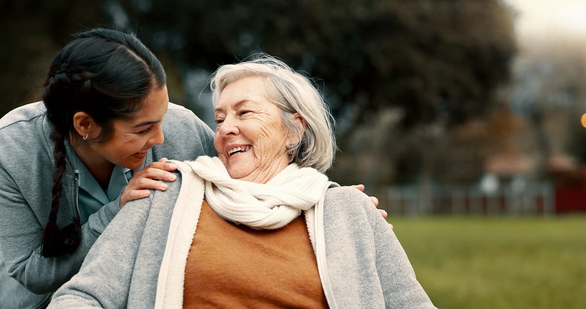 Arraigo para cuidadores de personas mayores españolas